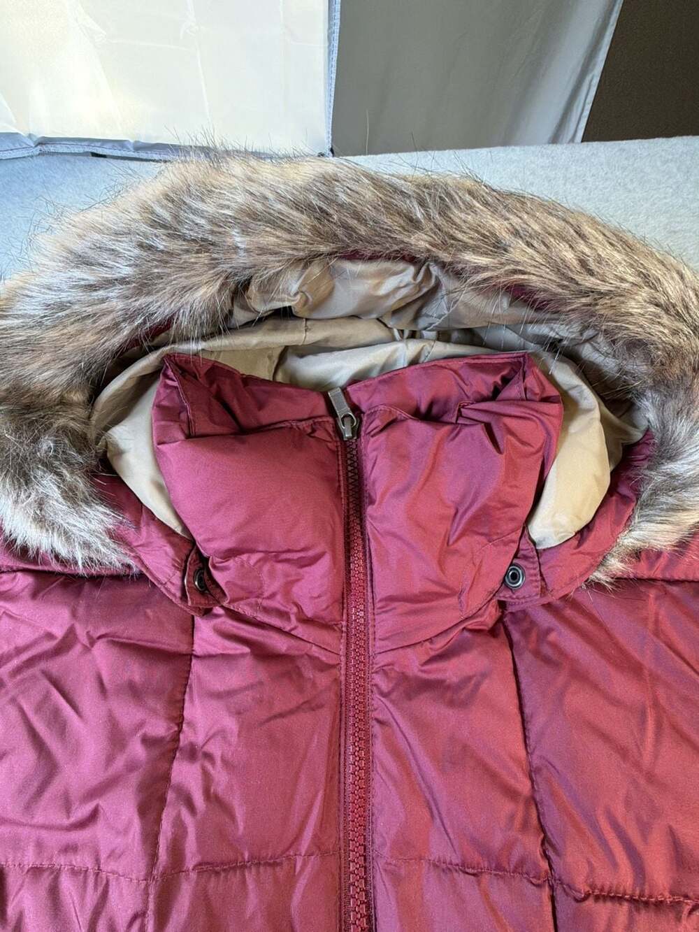 Columbia Peak to Park Mid Insulated Winter Jacket Faux Fur Hood Burgundy sz M - Picture 4 of 9